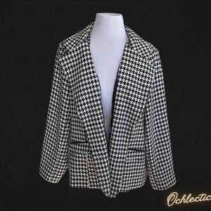 Black and white houndstooth blazer